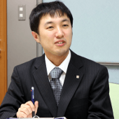 「一部門だけ現行ルールを破棄するわけにはいきません。LRMの柔軟性に期待しました」（ISMS事務局・實克洋氏）