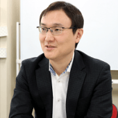 「LRMのコンサルタントはシステム開発にも詳しく話がしやすかったです」（代表取締役・朴成浩氏）