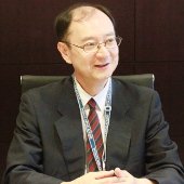 「認証取得国内第1号を目指しLRMにサポートを依頼しました」（ビジネスサポートインフラグループマネージャー・渡部裕氏）