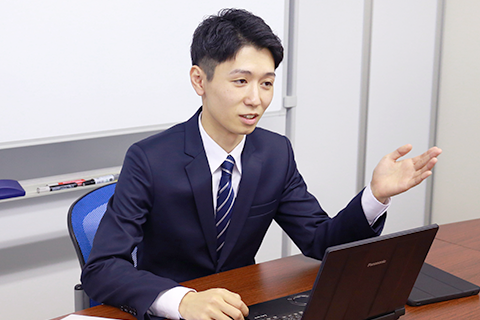 新崎 弘希
