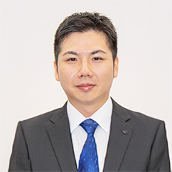 堀内 駿