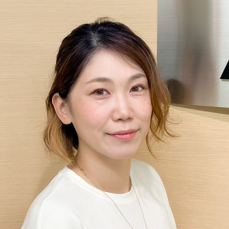 東田 汐里
