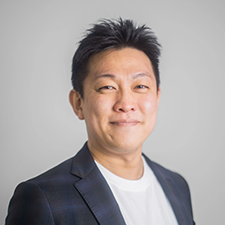 日下部 優 氏